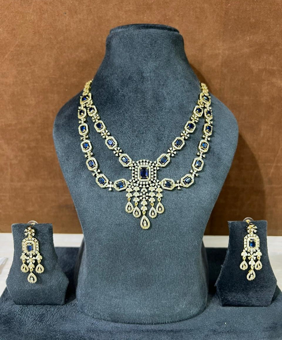 Antique Look Royal Blue Necklace
