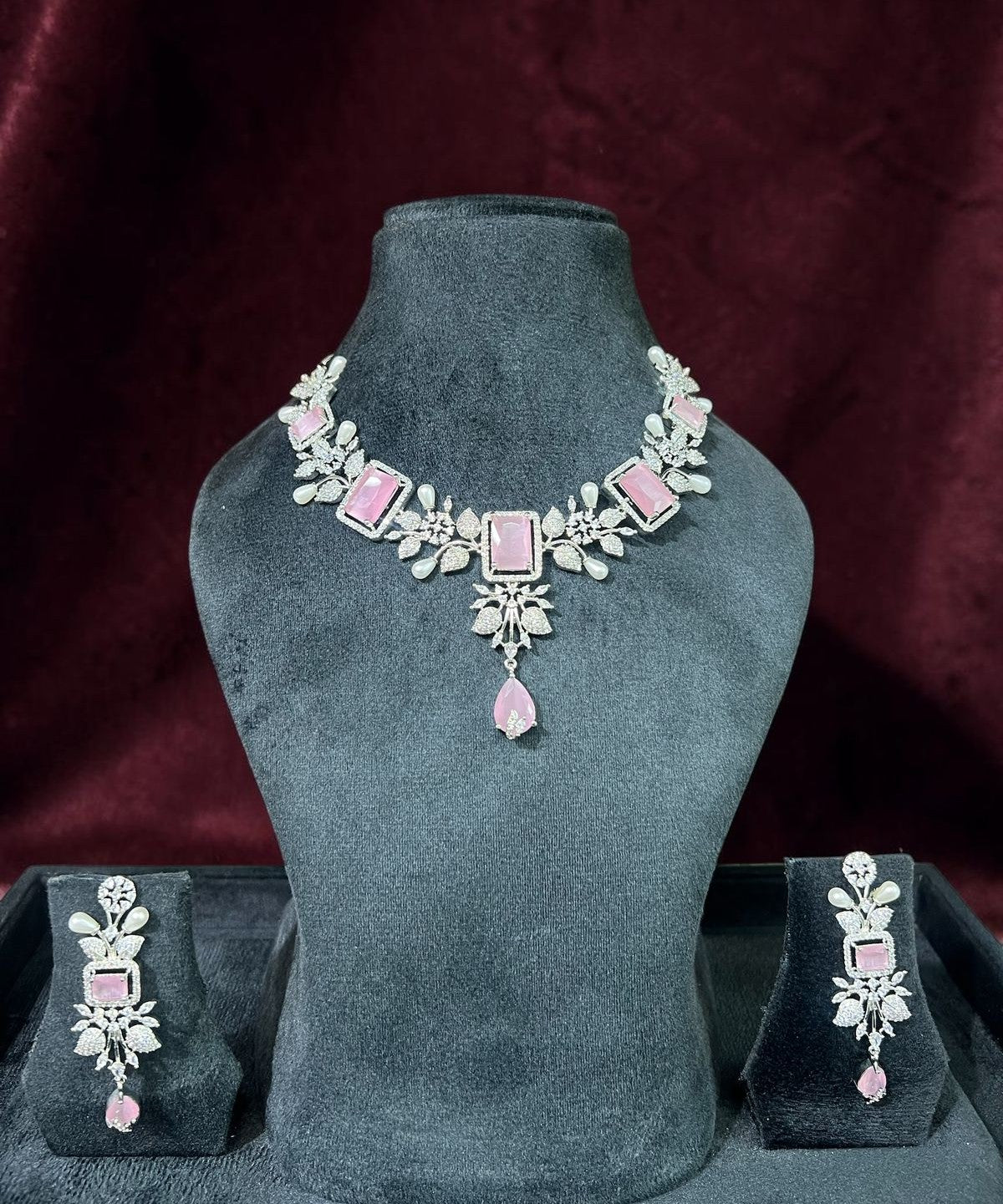 Delicate Look Necklace